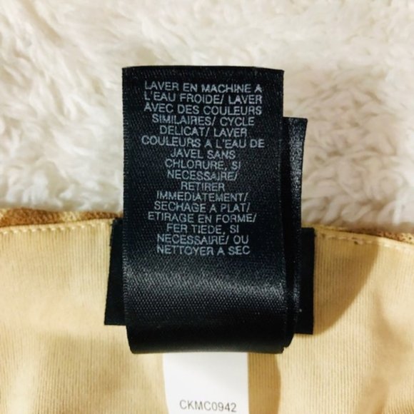 City Unltd. Yellow V-Neck Floral Scrunchy Tank Top - Picture 7 of 8